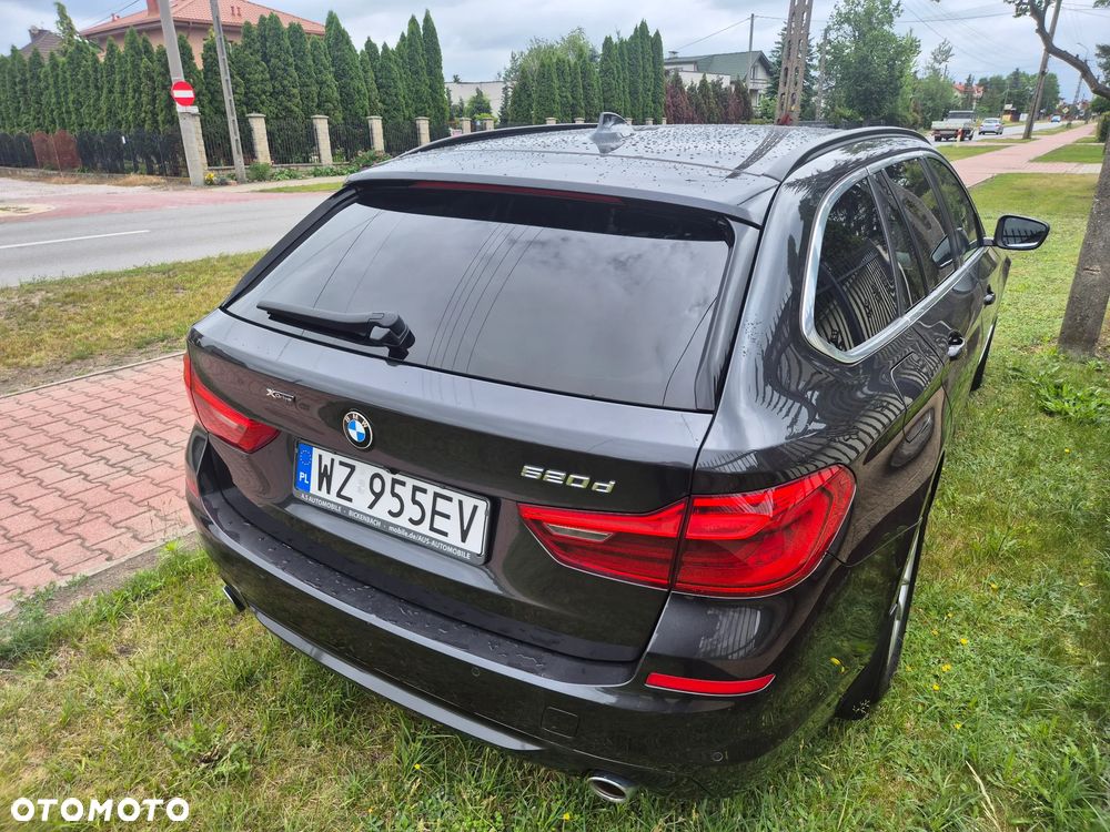 BMW Seria 5 520d - 2