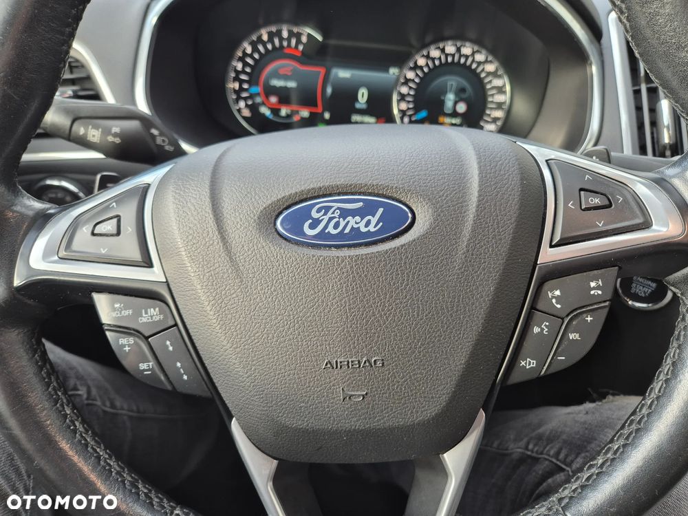 Ford S-Max 2.0 TDCi Titanium - 21