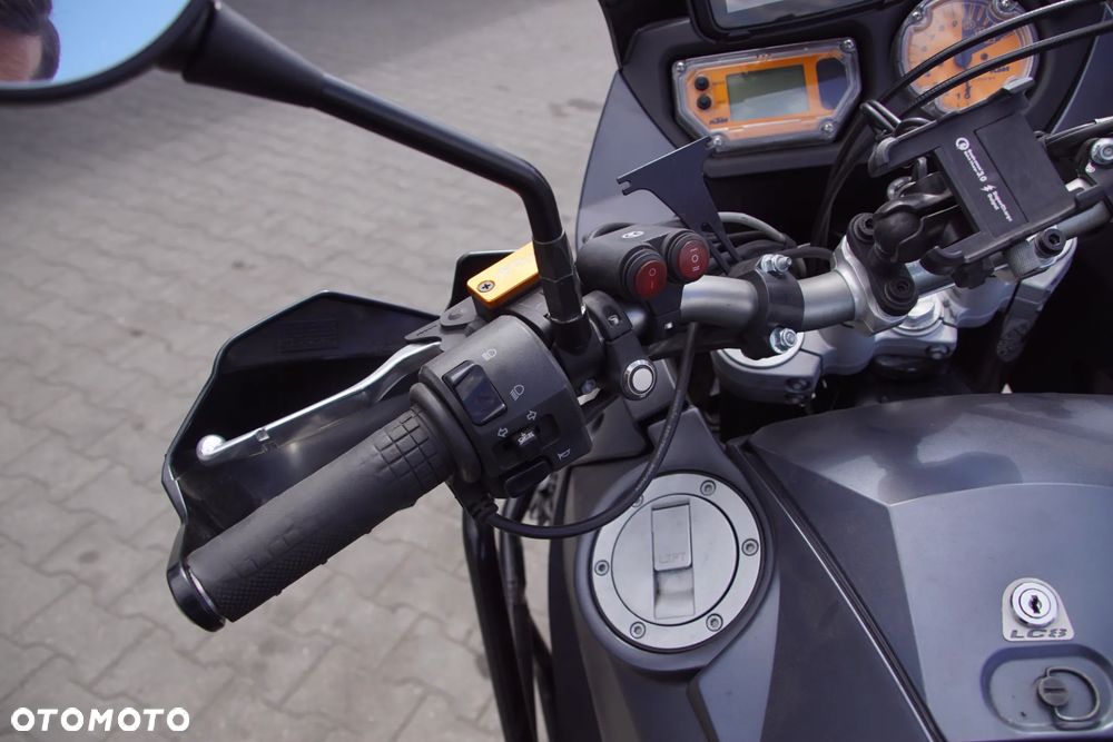 Motocykl na części - KTM 990 Adventure 999 cm3 97 KM LC8 2007R Silnik Skrzynia Owiewka Lampa Set Siedzenie Wydech Manetka Gmol Przełącznik Sterownik Moduł Czujnik - 11