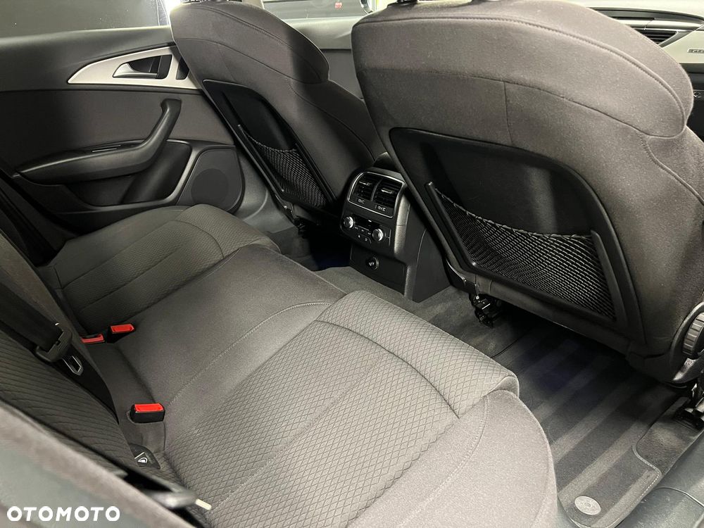 Audi A6 Avant 2.0 TDI quattro S tronic - 12