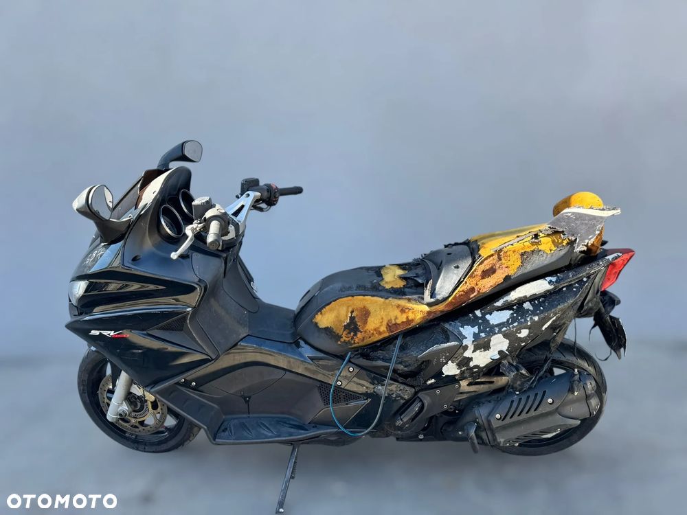 Aprilia SRV 850 - 34