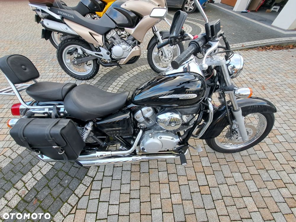 Honda Shadow - 4