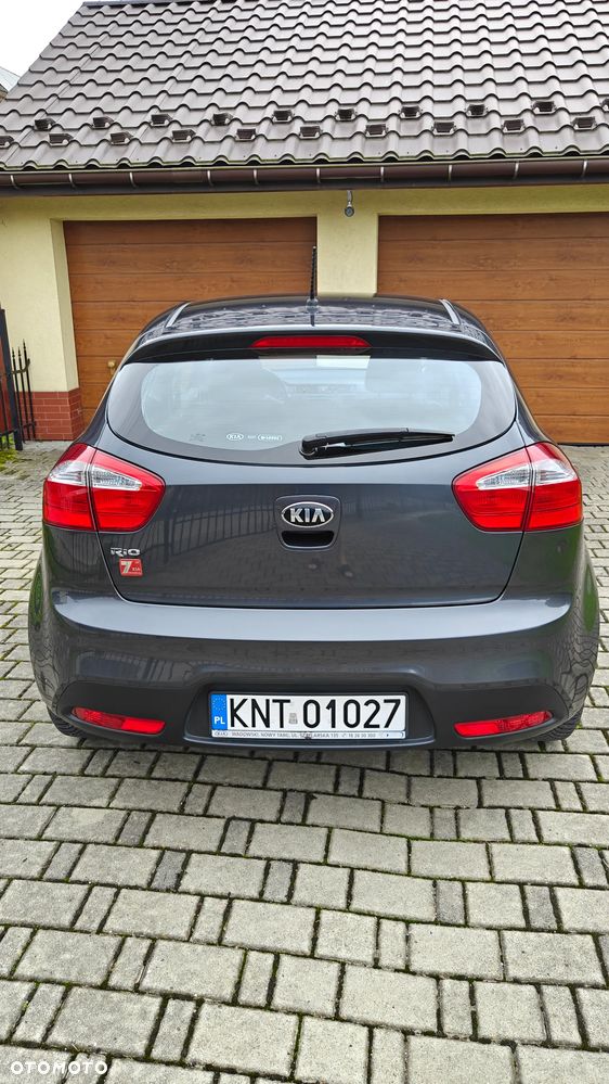 Kia Rio 1.2 M - 2