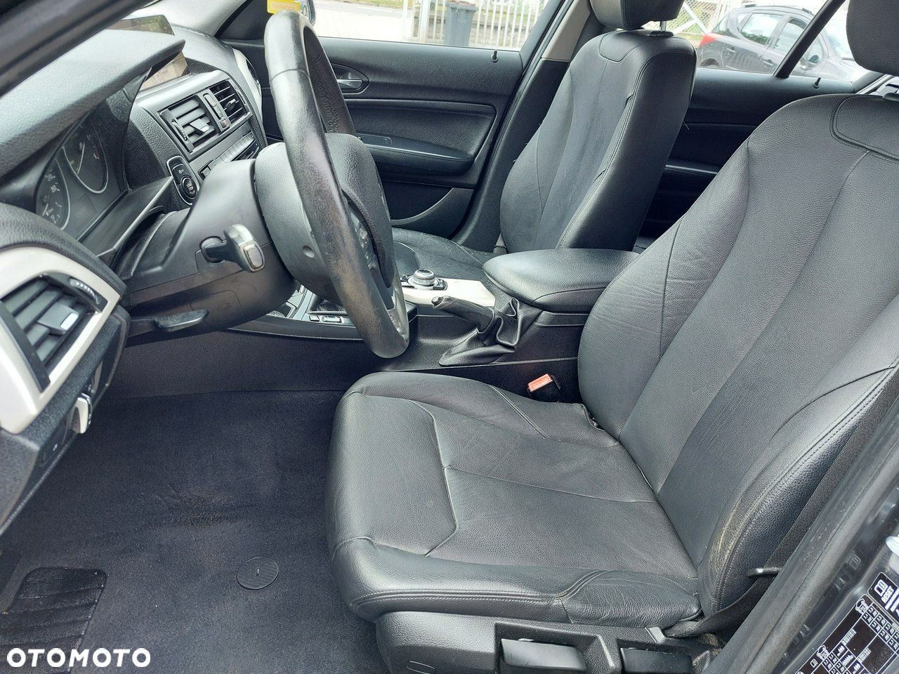 BMW Seria 1 - 17
