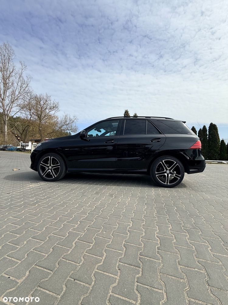 Mercedes-Benz GLE AMG 43 4-Matic - 2