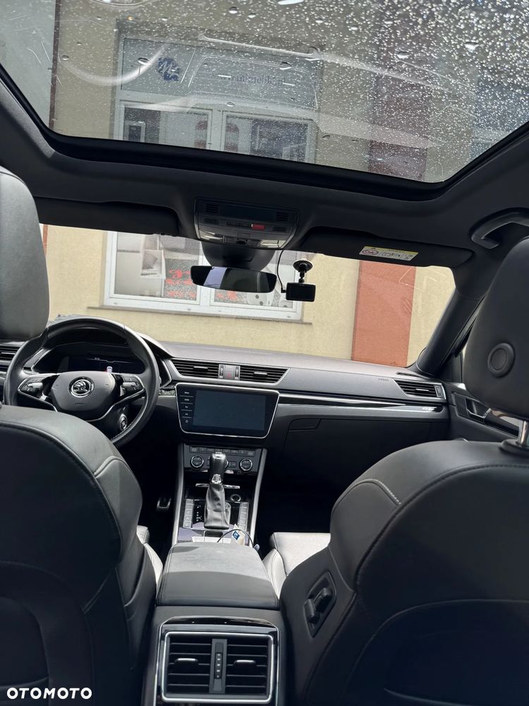Skoda Superb 2.0 TSI 4x4 L&K DSG - 3