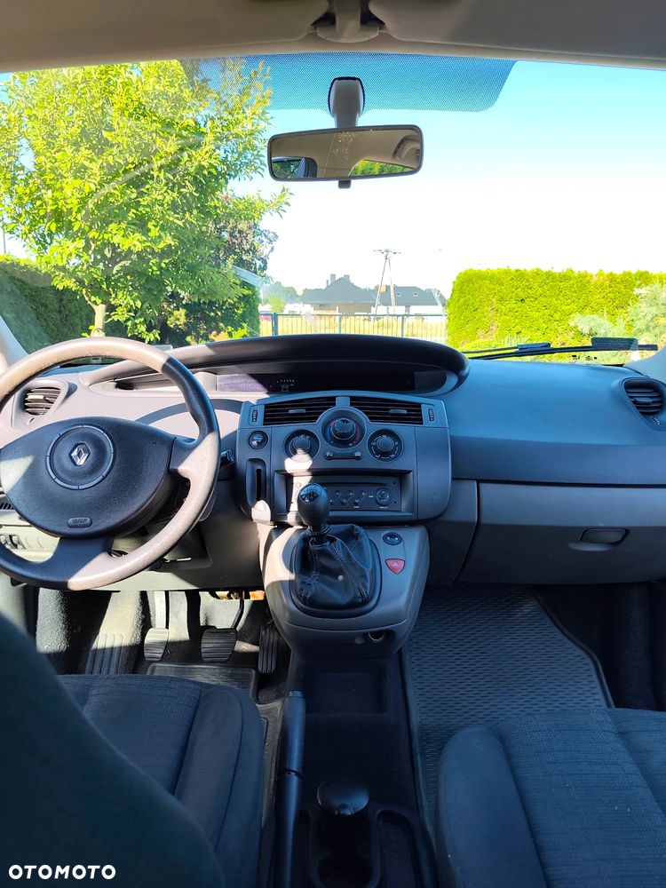 Renault Scenic - 15