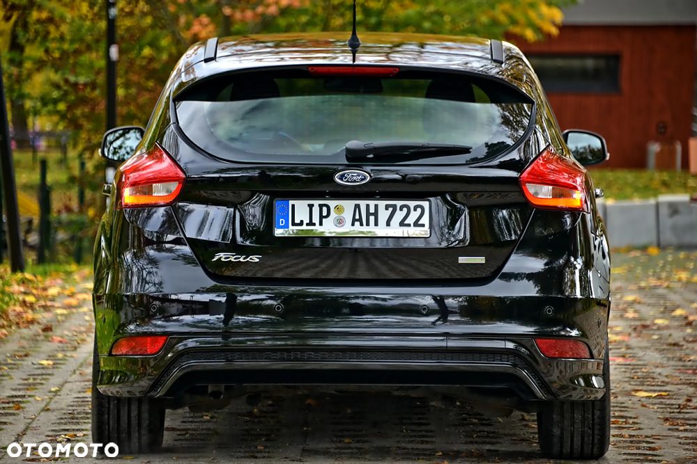 Ford Focus 1.0 EcoBoost ST-Line - 16