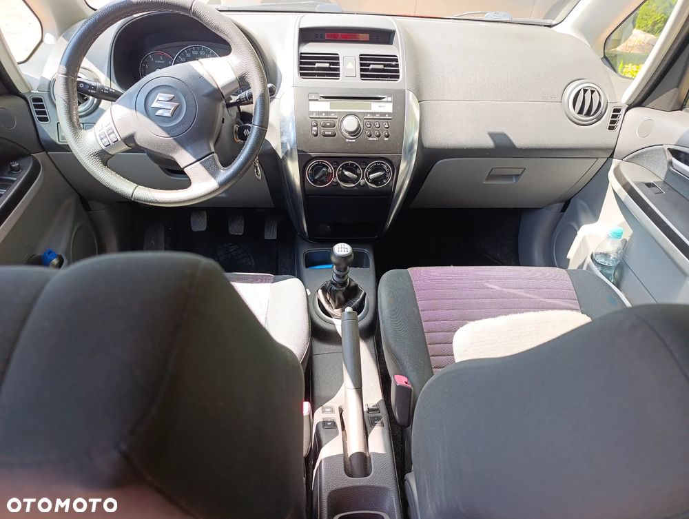 Suzuki SX4 1.9 DDiS 4WD GS / Premium - 7