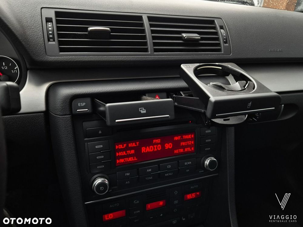 Audi A4 Avant 1.6 - 8