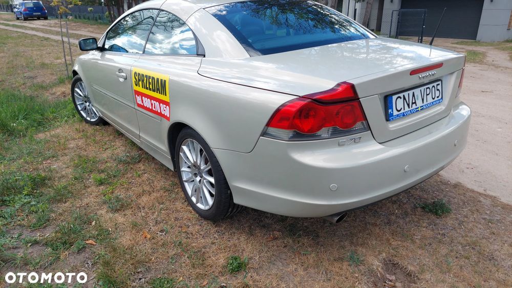 Volvo C70 2.4D5 Momentum - 15