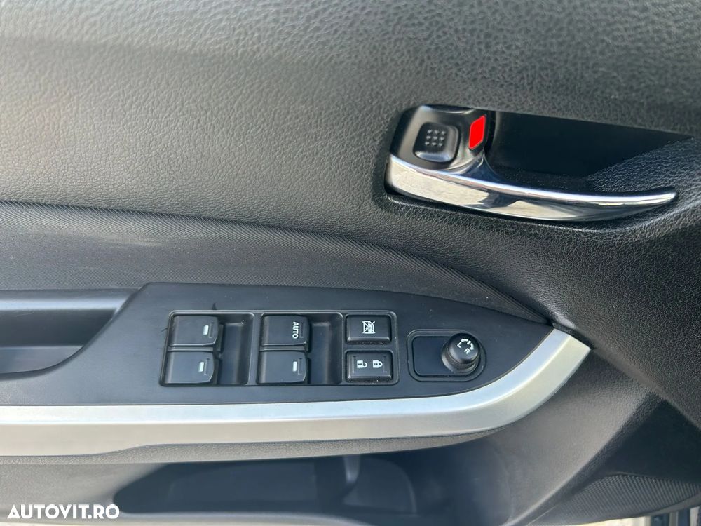 Suzuki Vitara 1.6 4X4 Spirit - 31