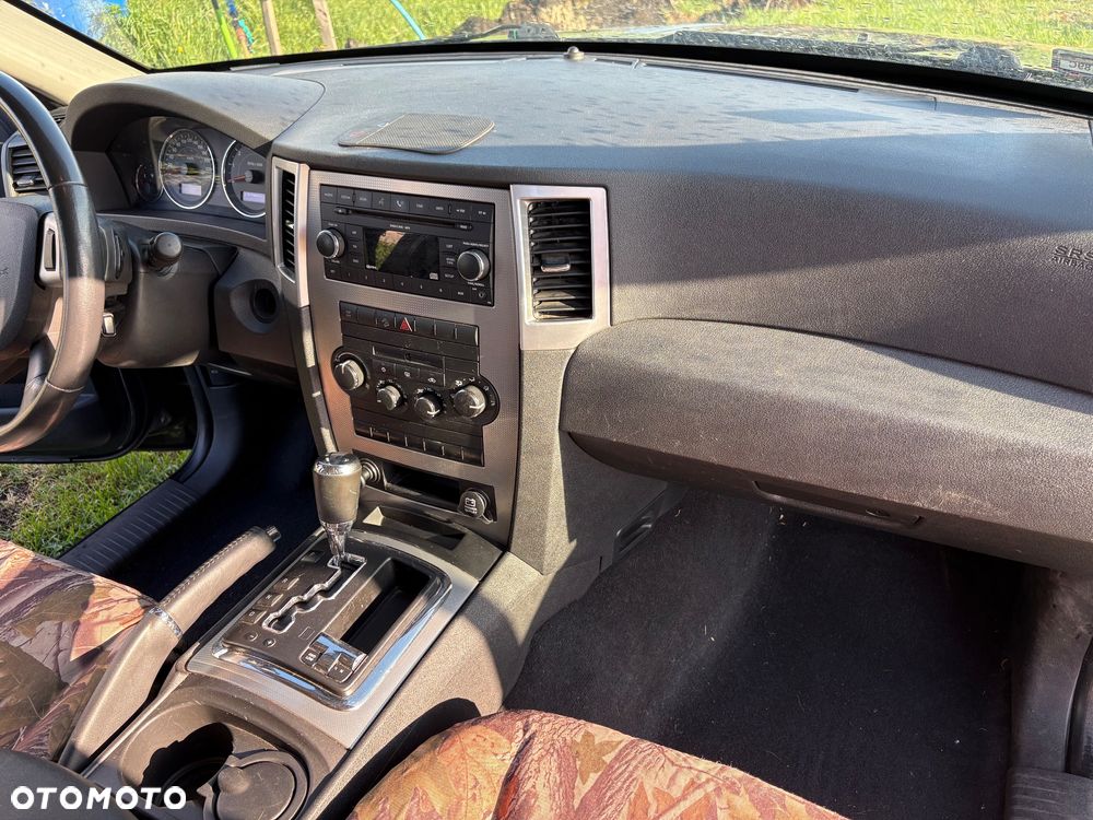 Jeep Grand Cherokee 3.0 CRD Laredo - 17