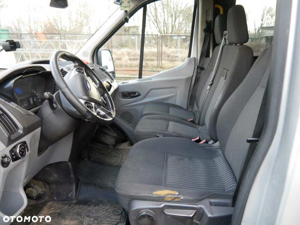 Ford TRANSIT - 11