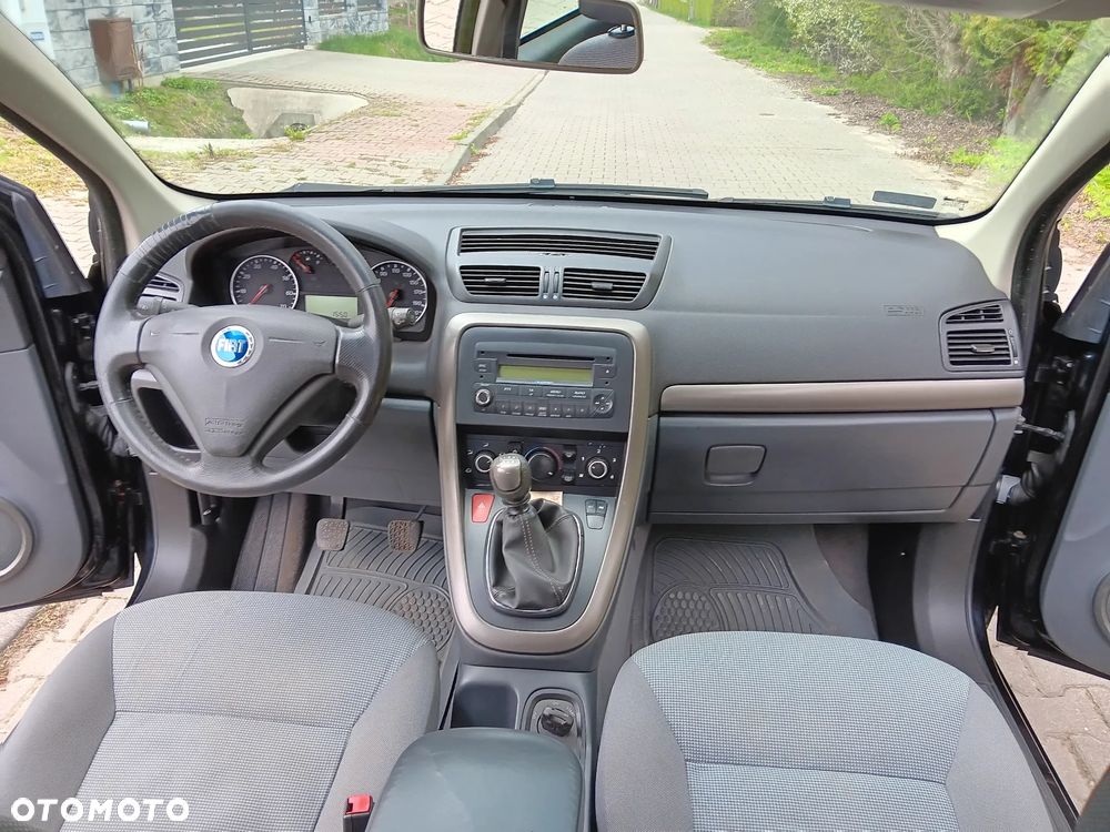 Fiat Croma 1.9 JTD Active - 12