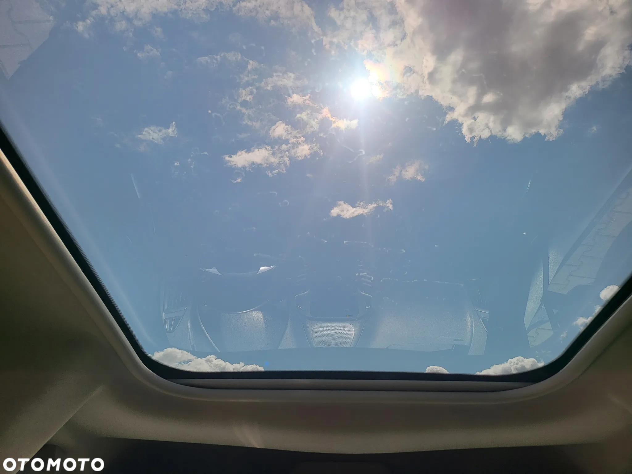 Ford Tourneo Connect Grand - 33