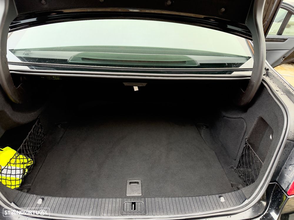 Mercedes-Benz E 250 CDI DPF BlueEFFICIENCY 7G-TRONIC Avantgarde - 37