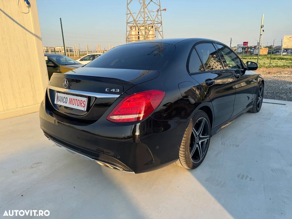 Mercedes-Benz C 43 AMG 4Matic 9G-TRONIC - 6