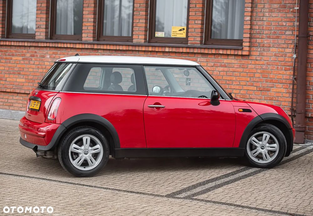 MINI ONE Standard - 8