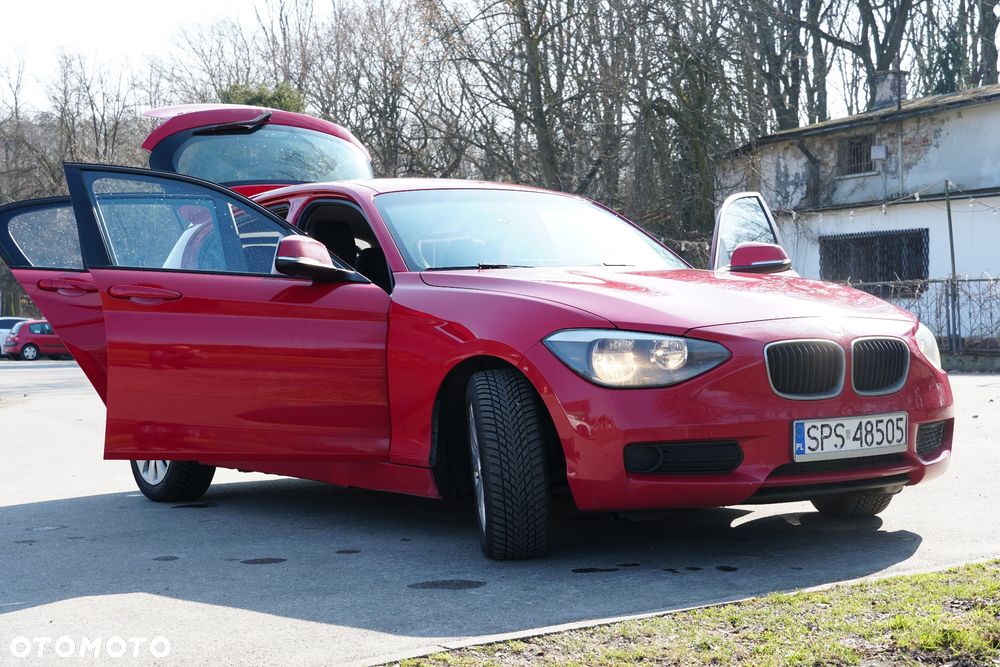 BMW Seria 1 116d - 17