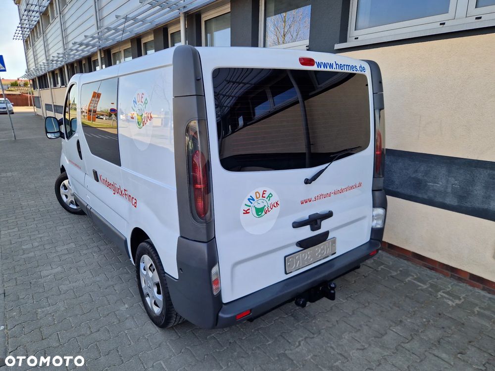 Renault TRAFIC - 13
