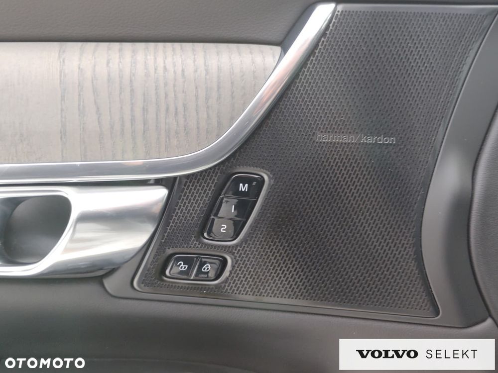 Volvo V90 - 16