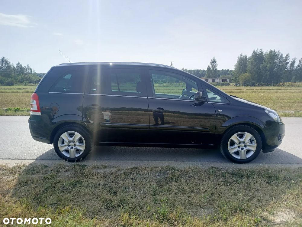 Opel Zafira 1.6 Cosmo - 6