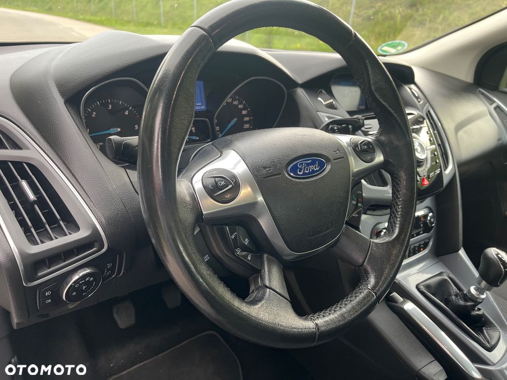 Ford Focus 1.6 TDCi DPF Titanium - 26