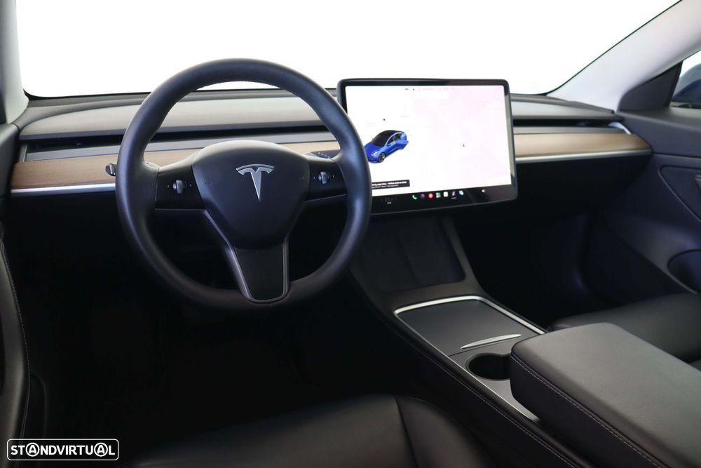 Tesla Model 3 - 20