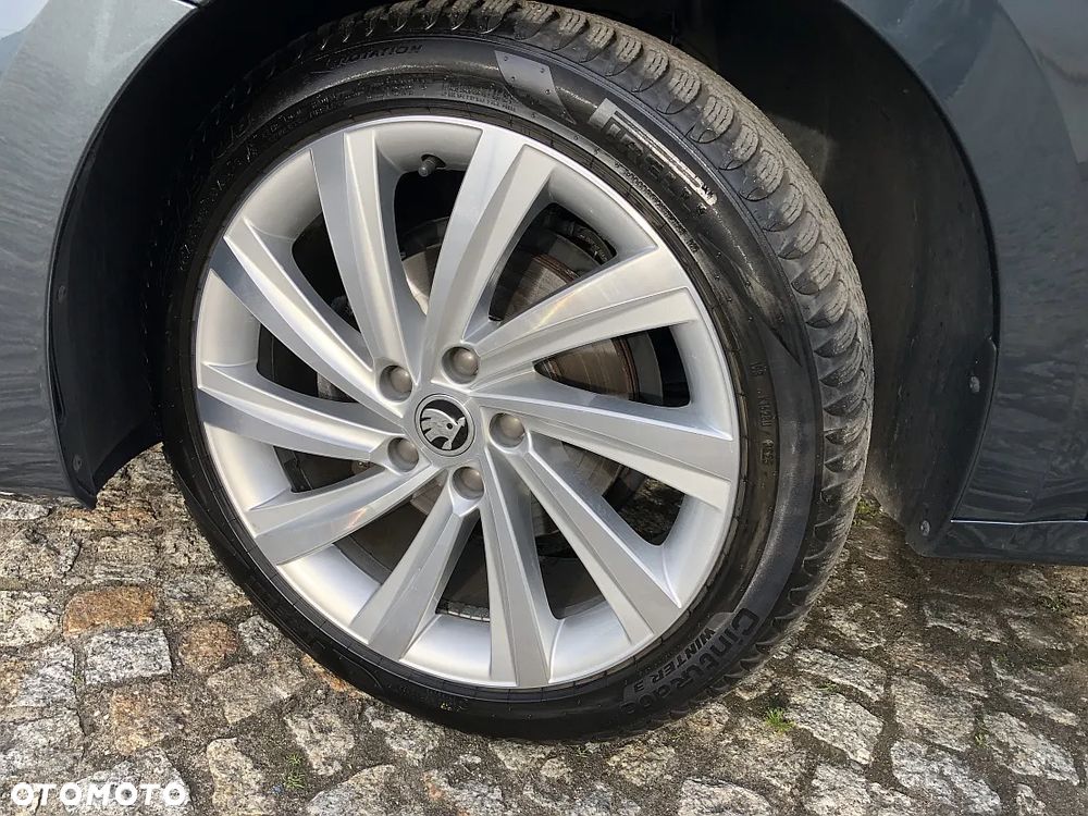 Skoda Octavia 2.0 TDI SCR Style DSG - 28