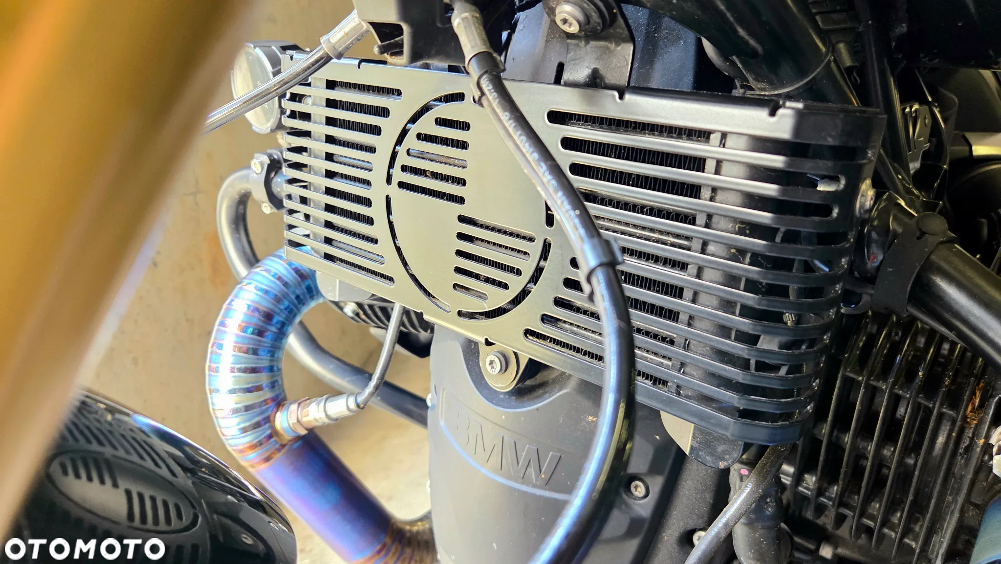 BMW R - 22