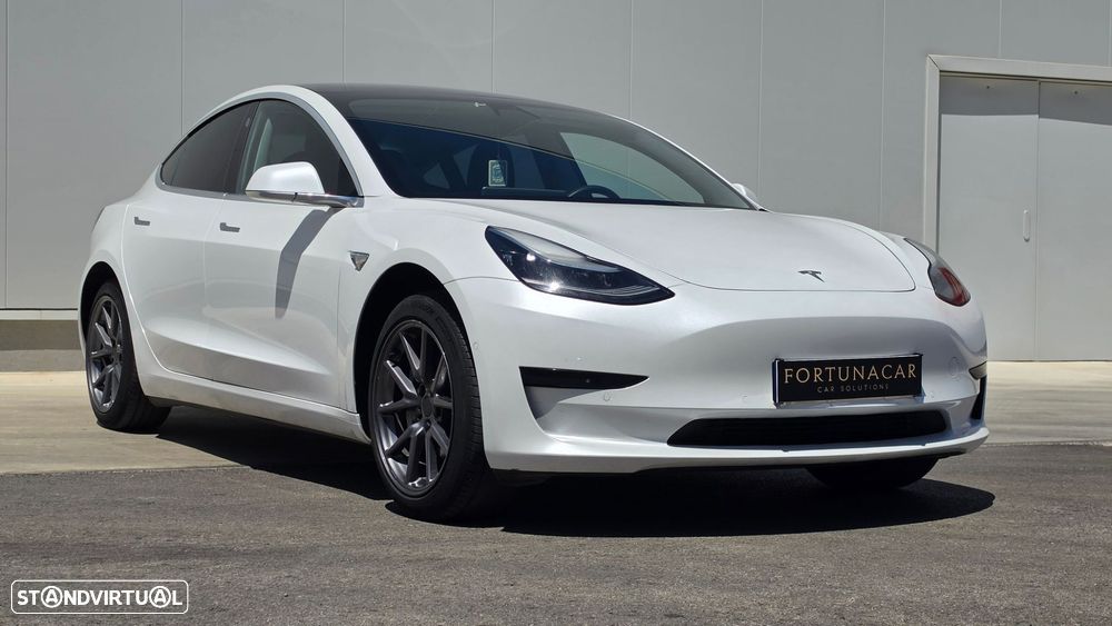 Tesla Model 3 Standard Range Plus RWD - 3