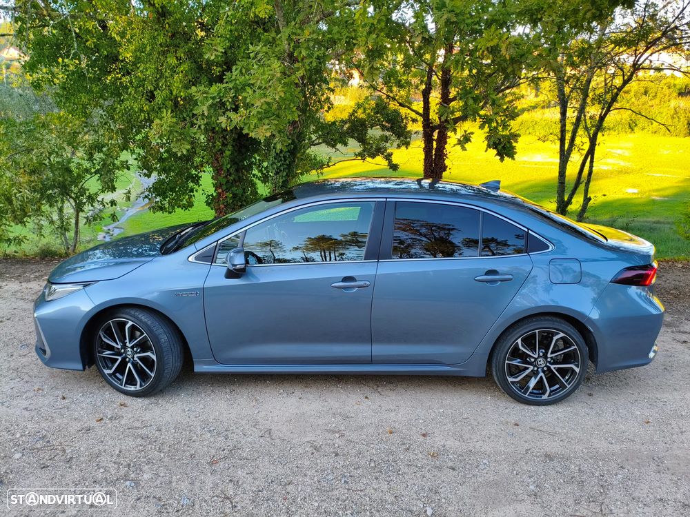 Toyota Corolla SD 1.8 Hybrid Luxury - 19