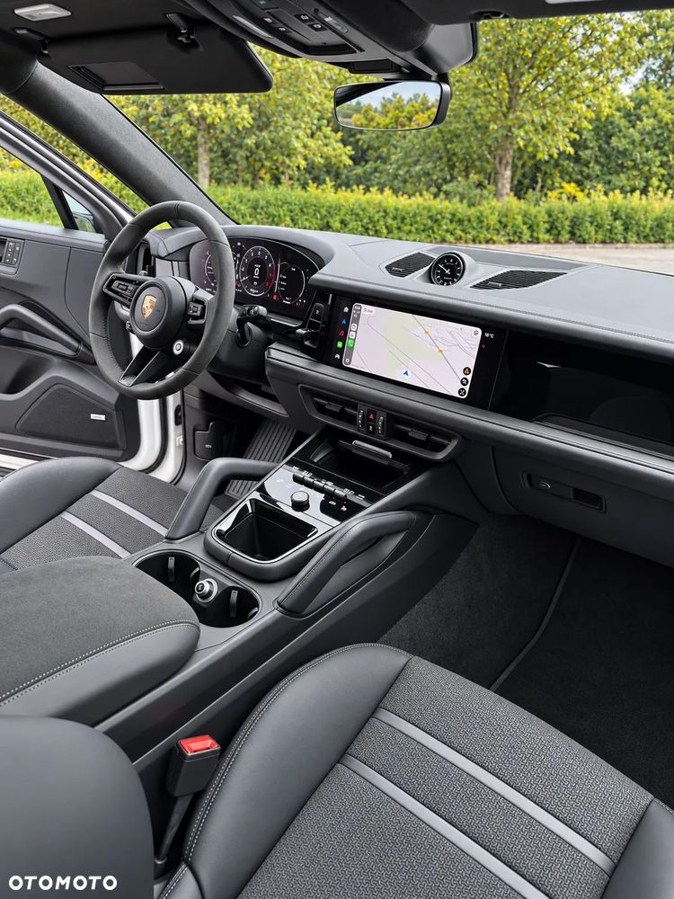 Porsche Cayenne - 5