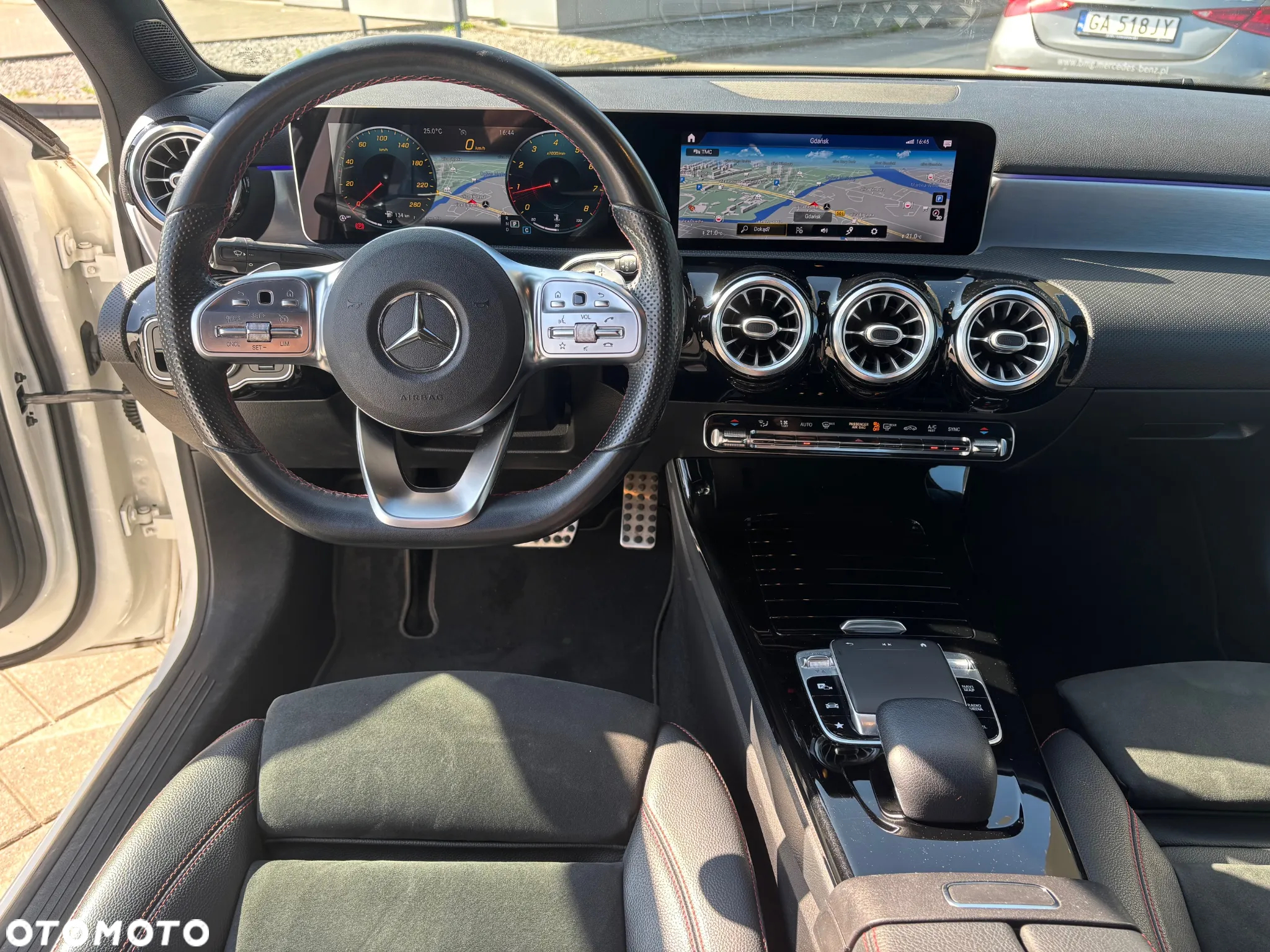 Mercedes-Benz Klasa A 200 AMG Line 7G-DCT - 10