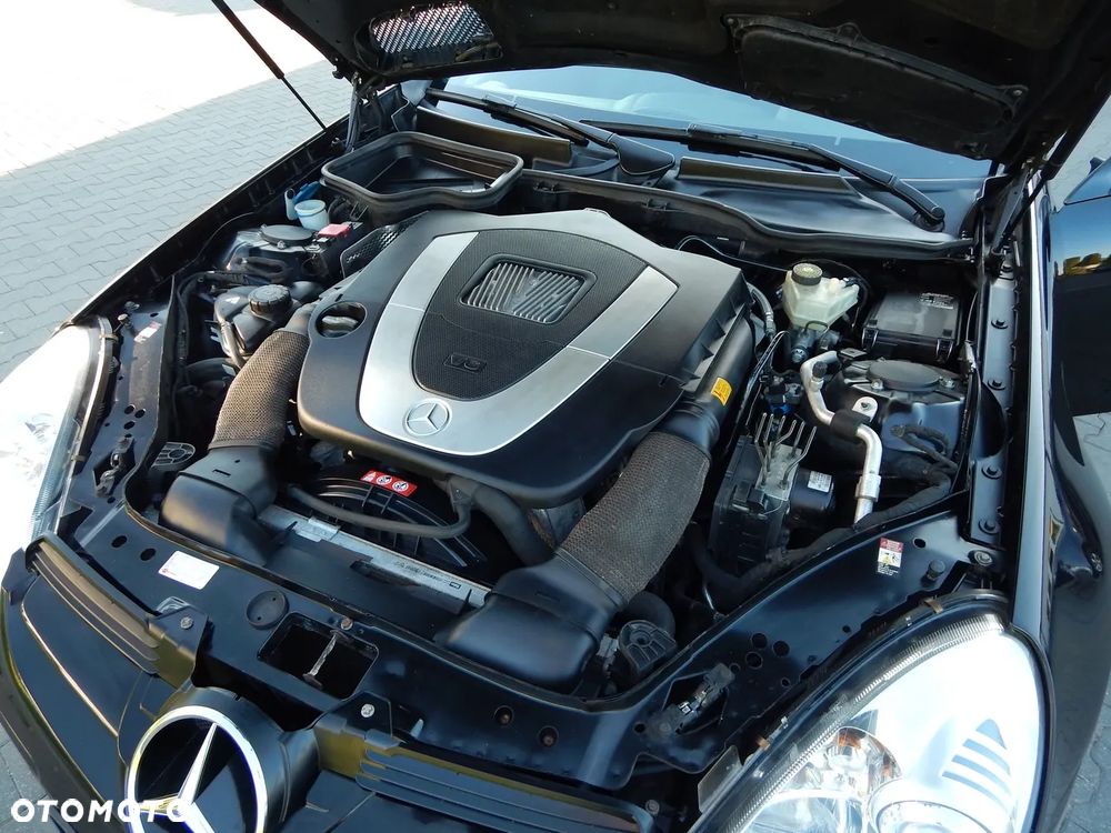 Mercedes-Benz SLK 300 7G-TRONIC - 24