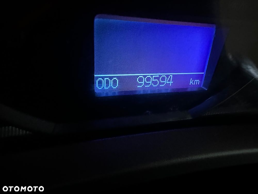 Toyota RAV4 2.2 D-4D 4x4 Edition S - 10