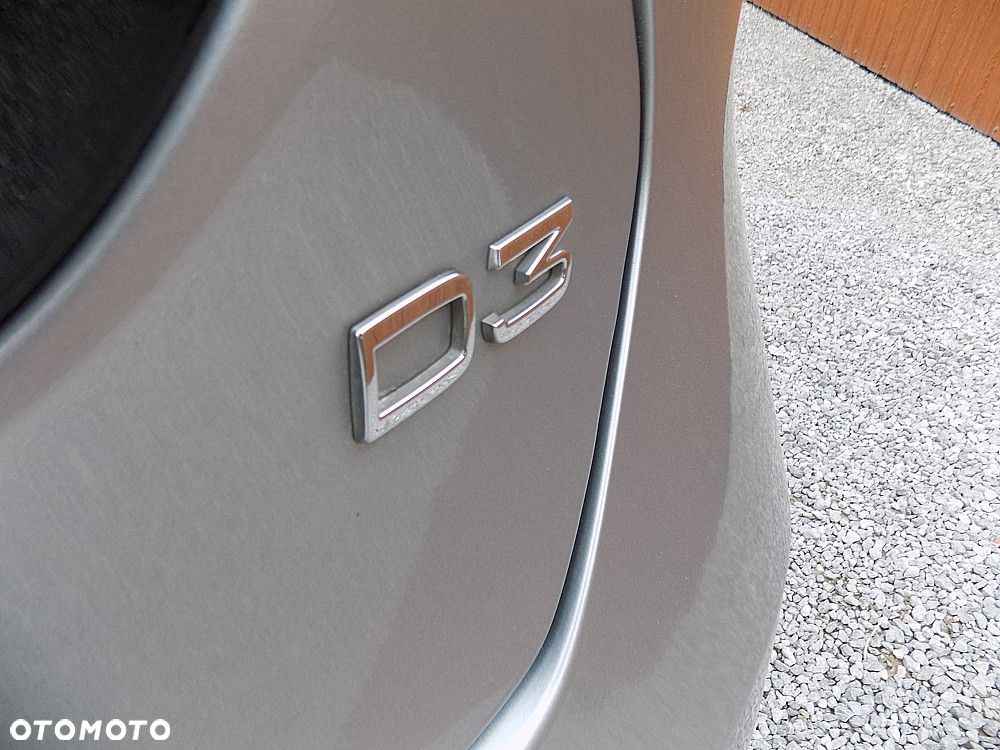 Volvo V40 D3 Drive-E R-Design Momentum - 33
