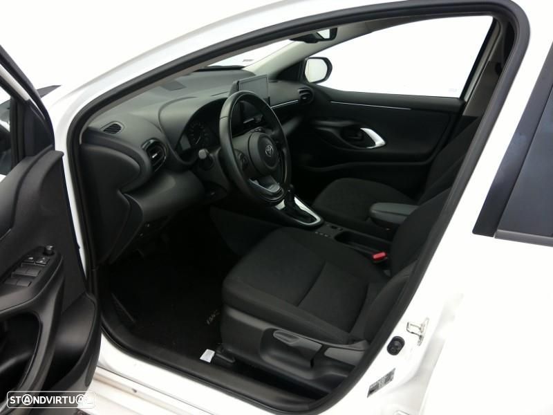Toyota Yaris - 6