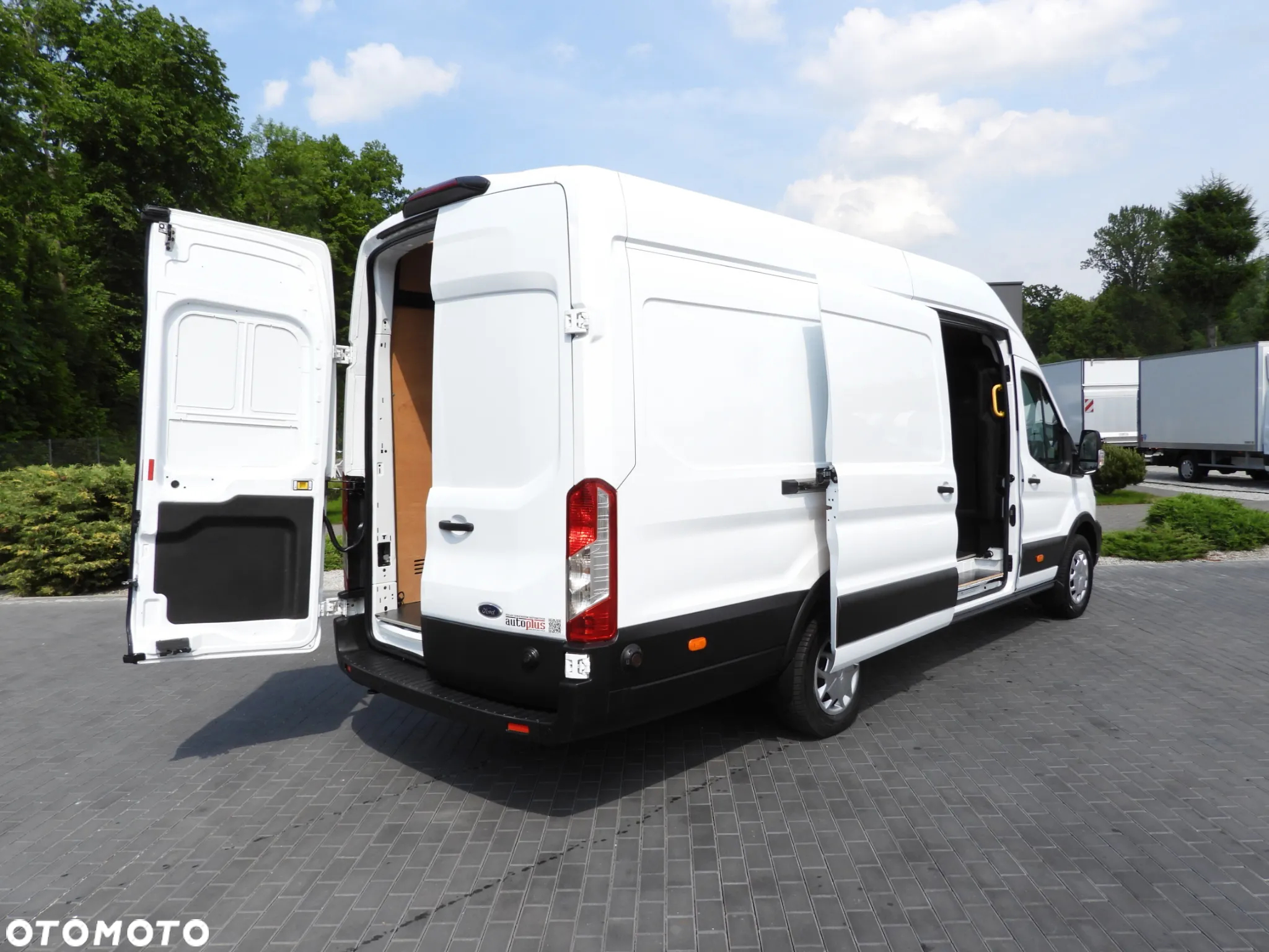 Ford TRANSIT  FURGON TEMPOMAT LEDY KLIMATYZACJA 130KM [ U82455 ] - 4