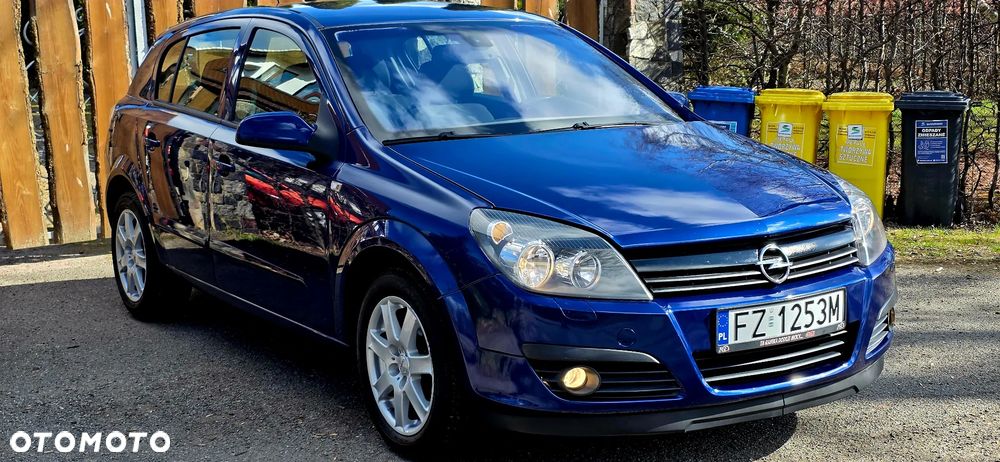 Opel Astra 1.8 Innovation - 31