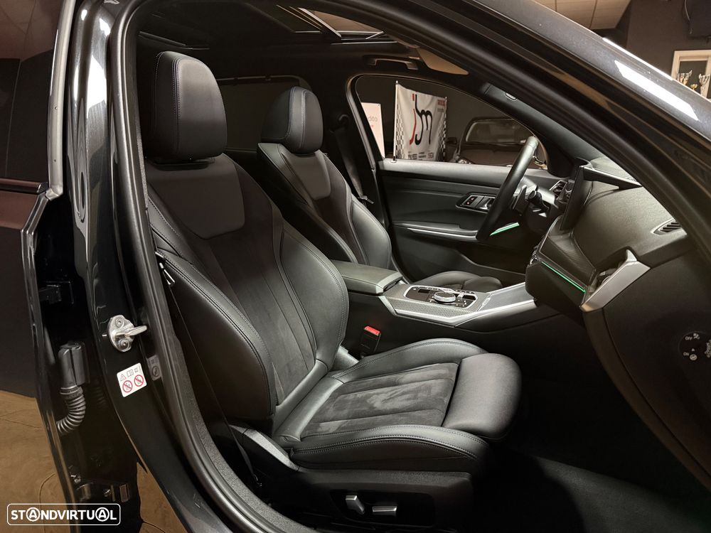 BMW 320 e Pack Desportivo M Auto - 19
