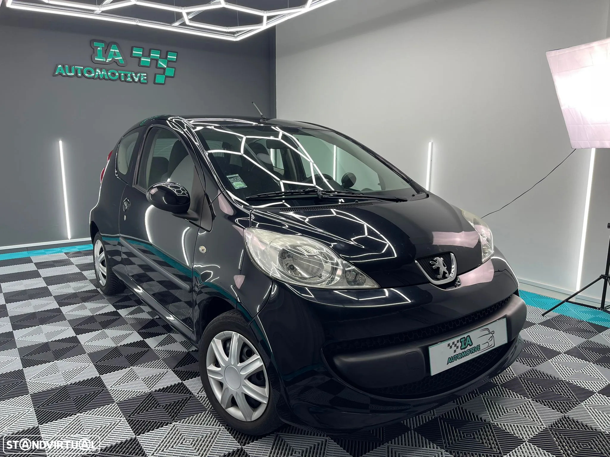 Peugeot 107 1.0 Active 2-Tronic - 4