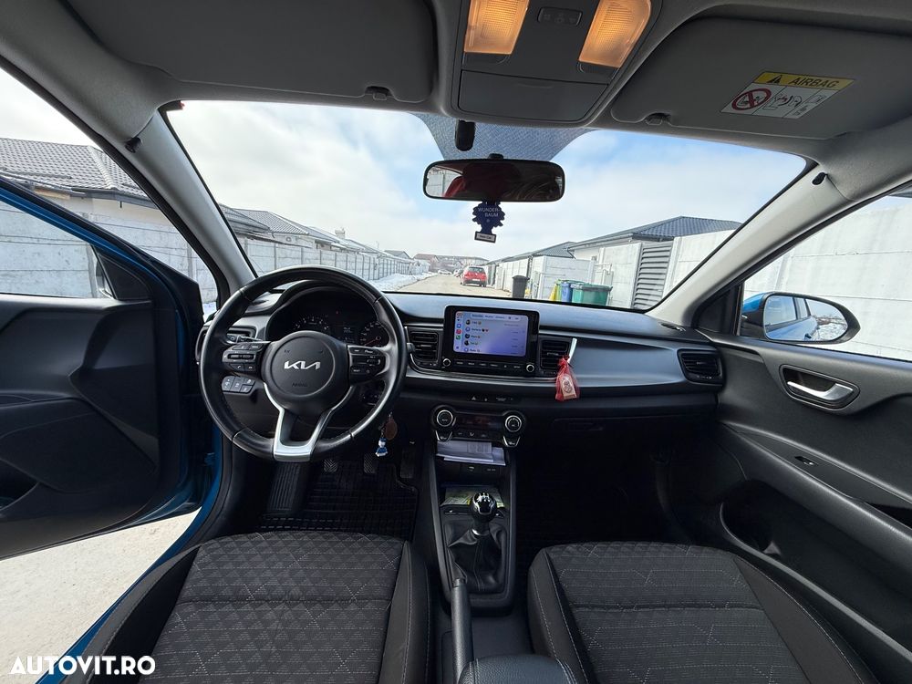 Kia Rio 1.2 MPI 5MT Trend - 18