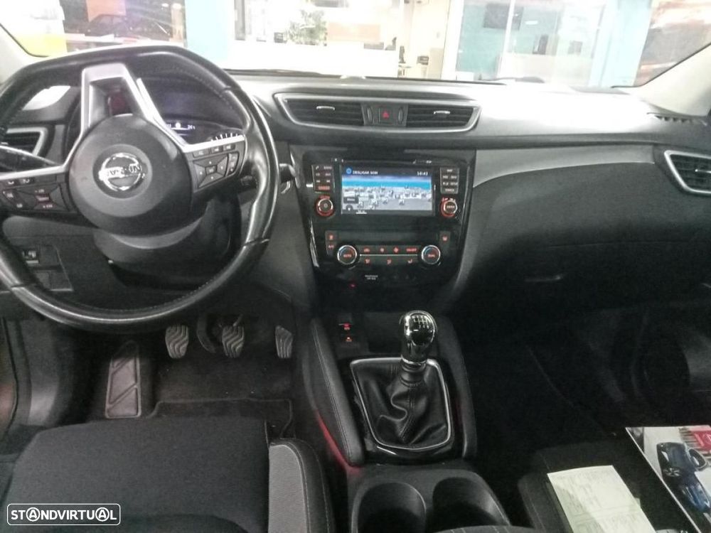 Nissan Qashqai 1.5 dCi N-Connecta - 5