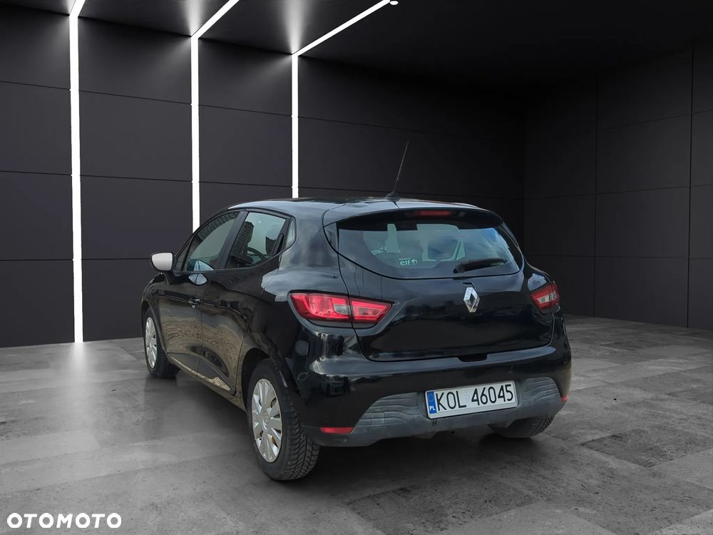 Renault Clio 1.2 16V 75 Dynamique - 5