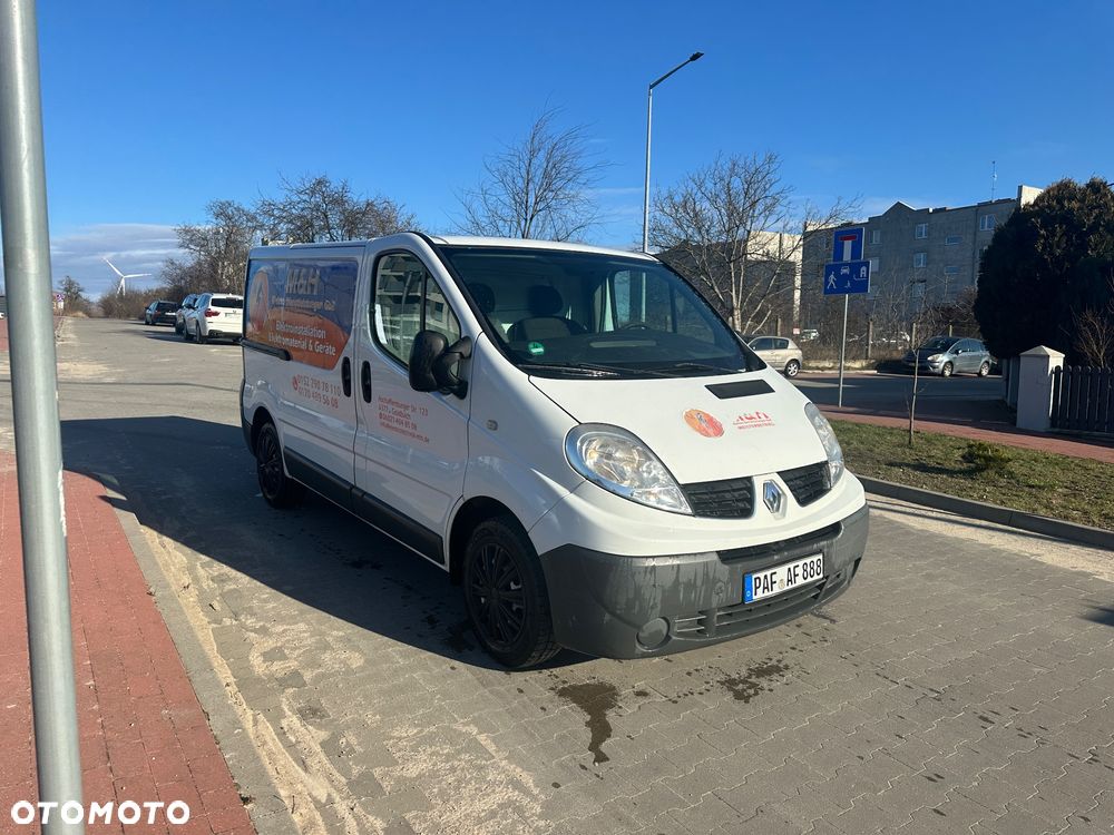 Renault Trafic - 11