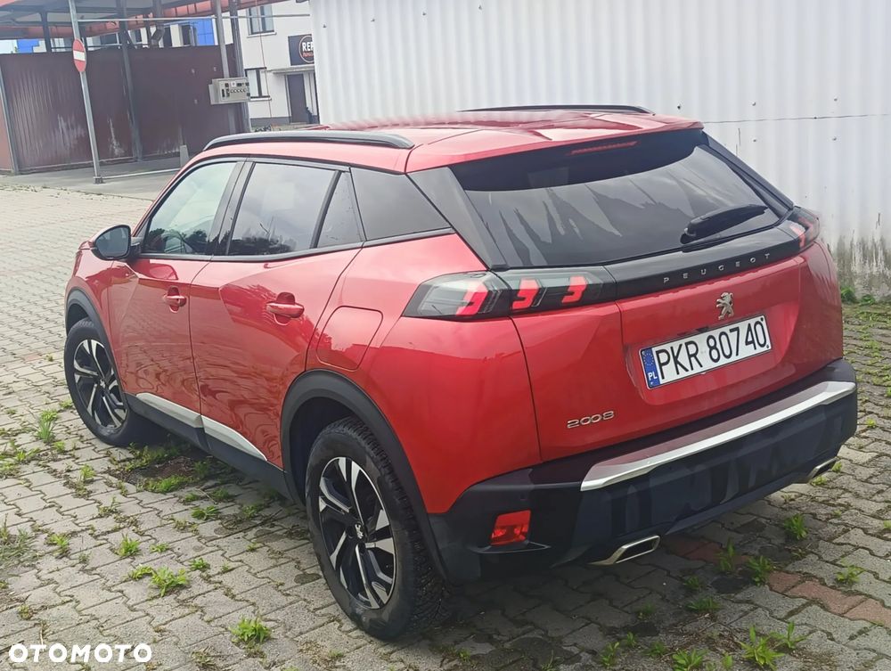 Peugeot 2008 1.2 PureTech Allure Pack S&S - 16