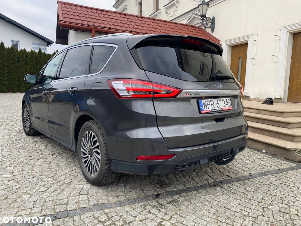 Ford S-Max - 21