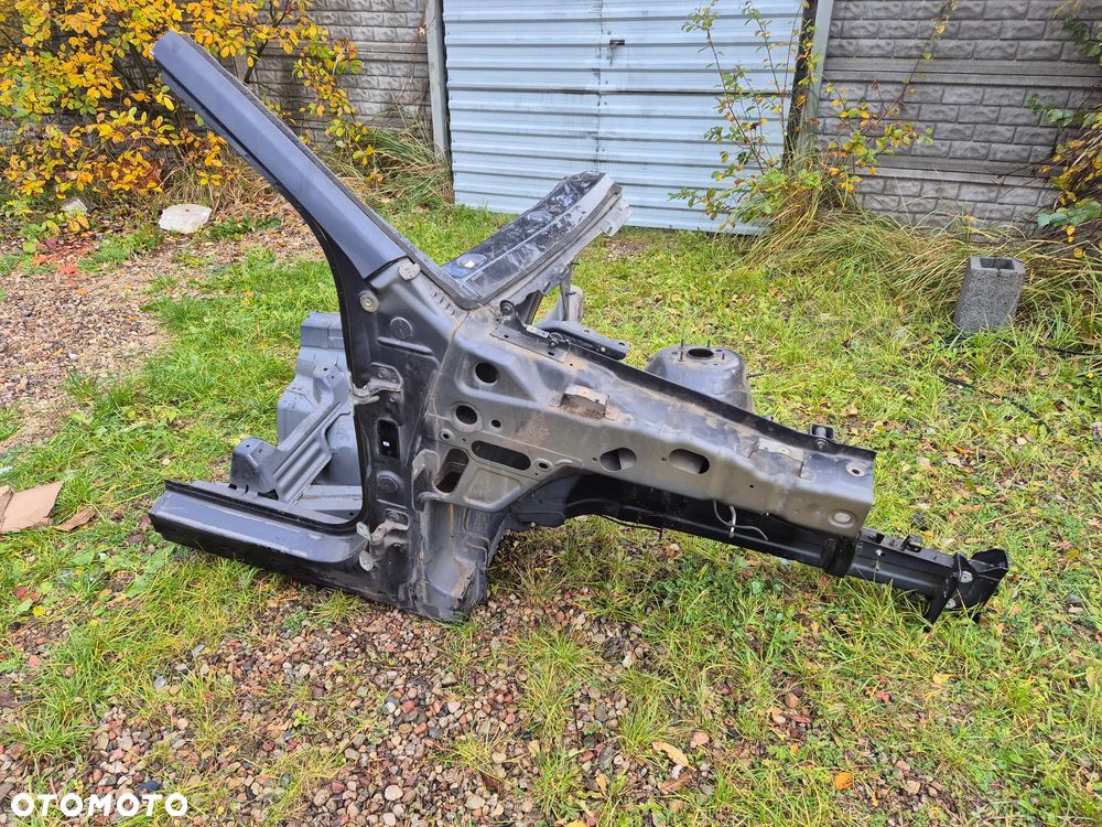 JEEP GRAND CHEROKEE WK2 2012-2022 ĆWIARTKA PODŁUŻNICA SŁUPEK PRAWA - 1